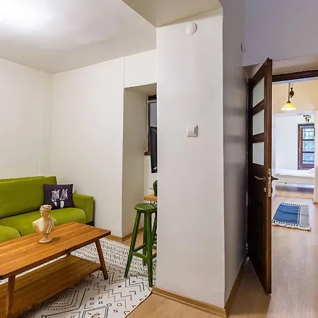 1br Flat 5 Min Walk To Istiklal In Beyoglu