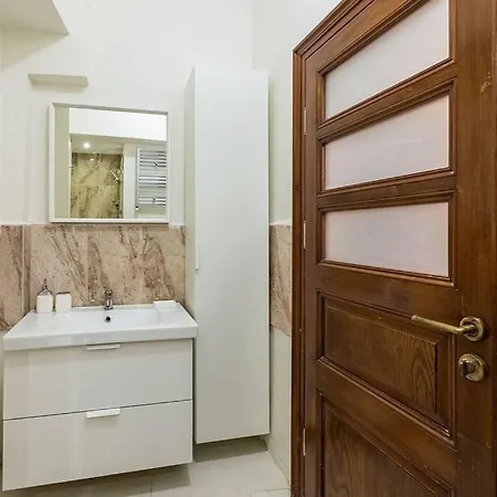 1br Flat 5 Min Walk To Istiklal In Beyoglu アパート *